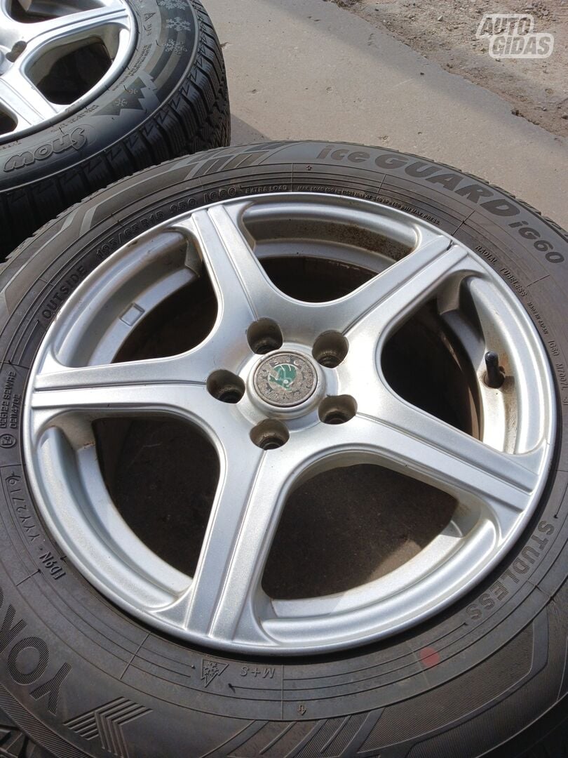 Skoda light alloy R15 rims