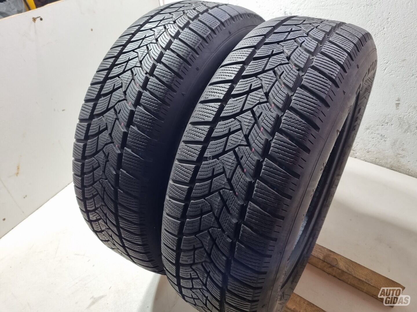 Dunlop 2022m R17 winter tyres passanger car