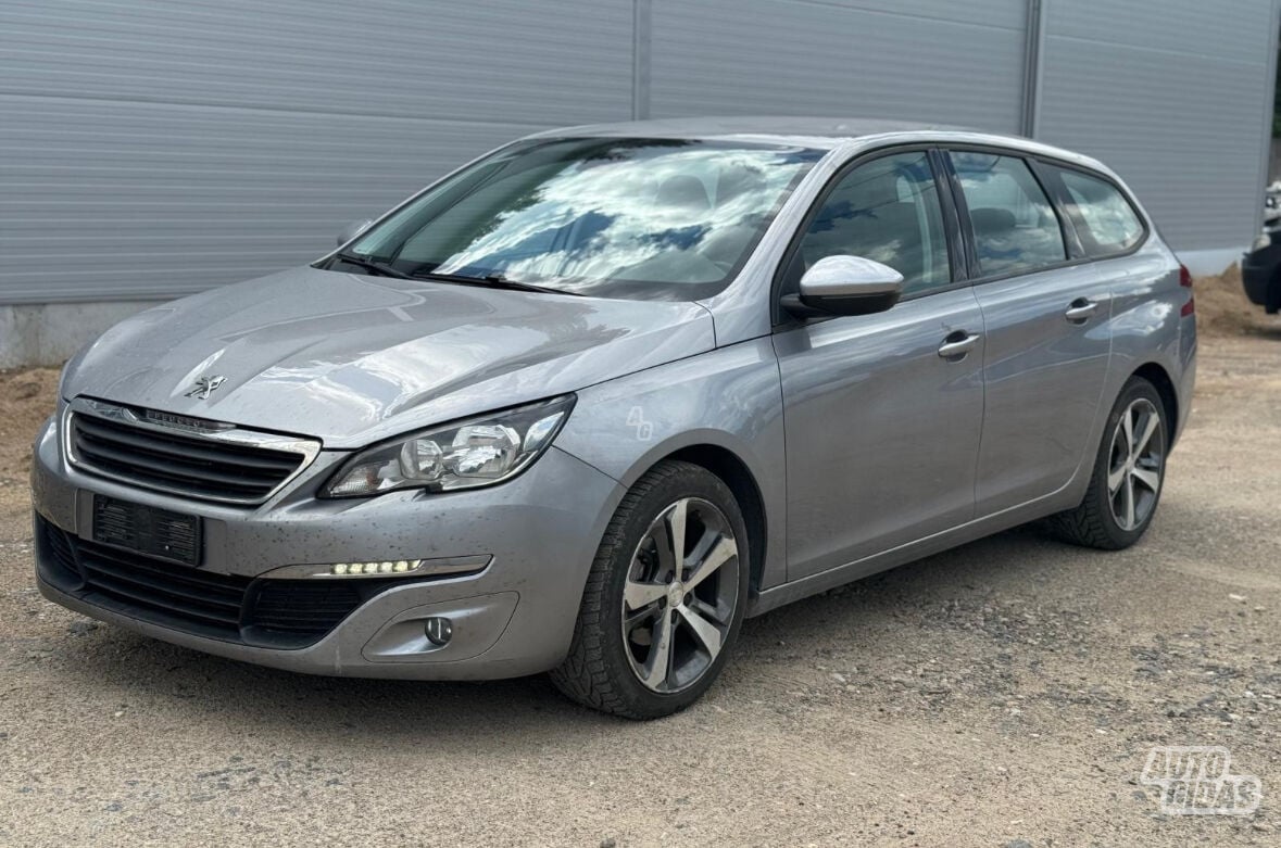 Peugeot 308 II 2015 г