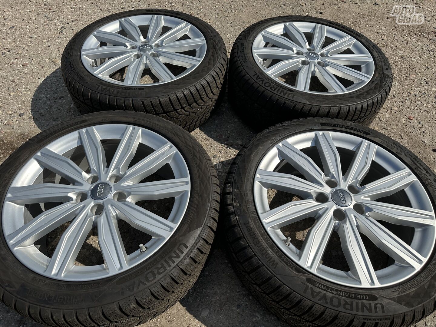 Audi Siunciam, 8J ET39 light alloy R19 rims