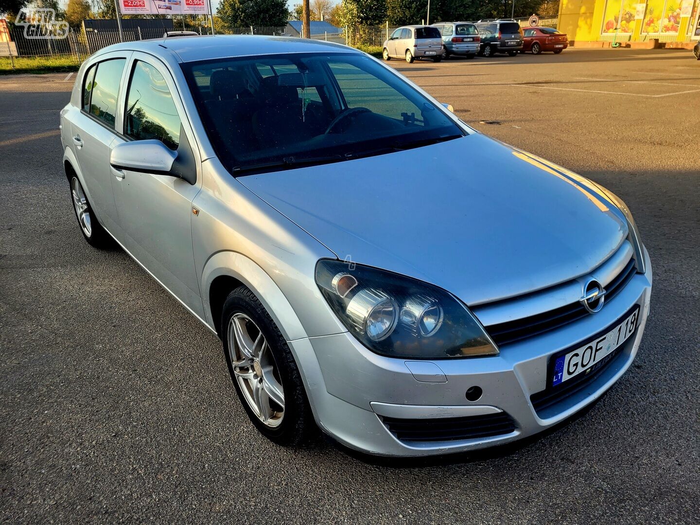 Opel Astra H 2004 y