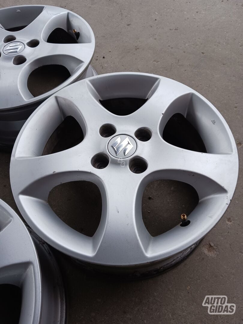 Suzuki light alloy R15 rims