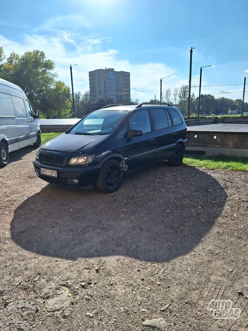 Opel Zafira 2004 y Van