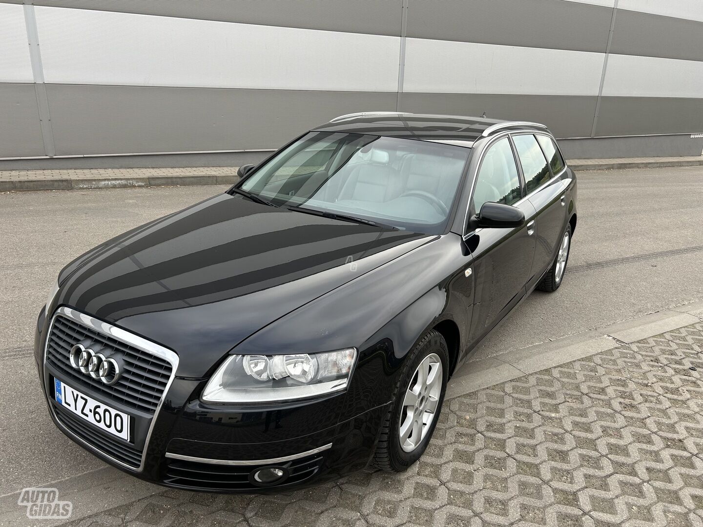 Audi A6 2005 m Universalas