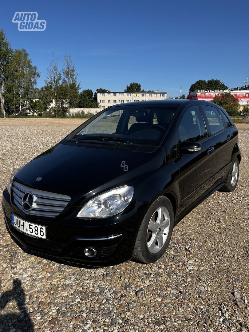 Mercedes-Benz B 200 2005 m Universalas