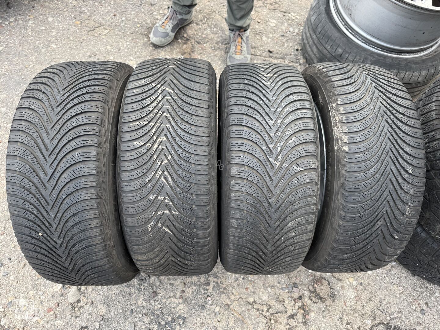 Michelin Siunciam, 5mm 2018m R16 žieminės padangos lengviesiems