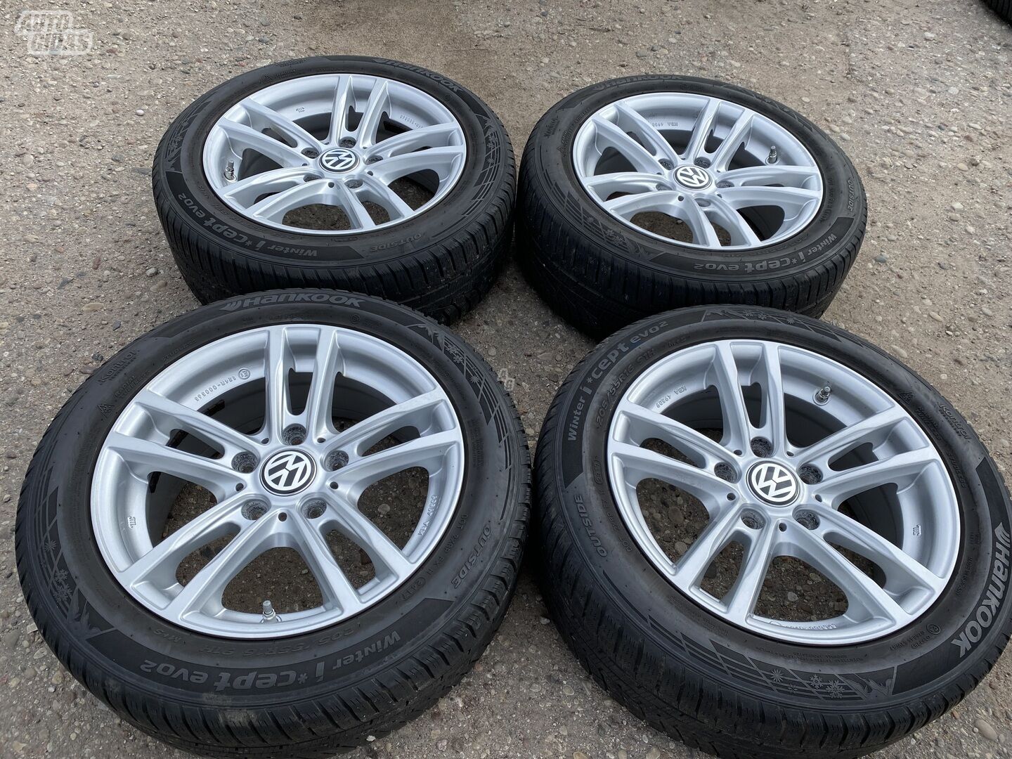 Volkswagen Siunciam, 7J ET31 Transporter light alloy R16 rims