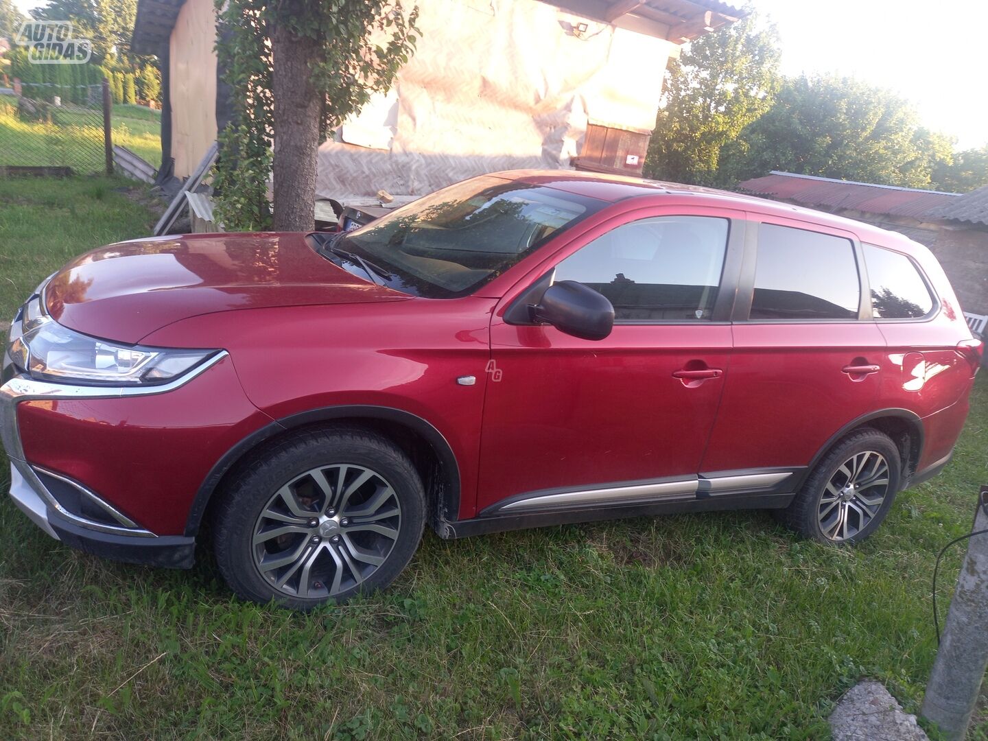 Mitsubishi Outlander 2017 y Off-road / Crossover