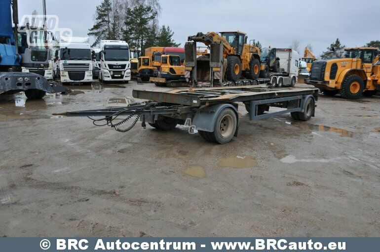 Meiller GMT18/3 2002 y Trailer container chassis