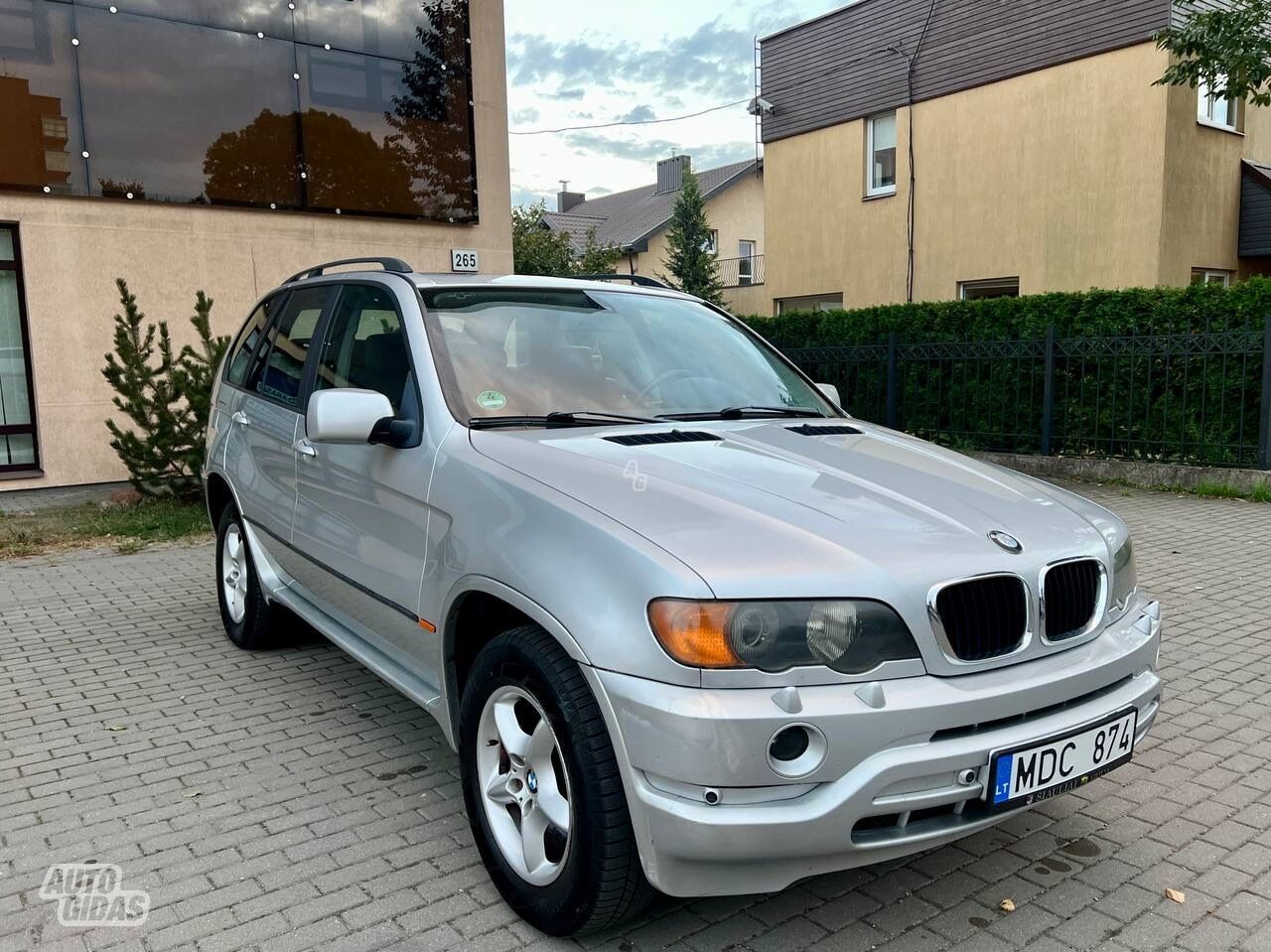 Bmw X5 2003 г Внедорожник / Кроссовер