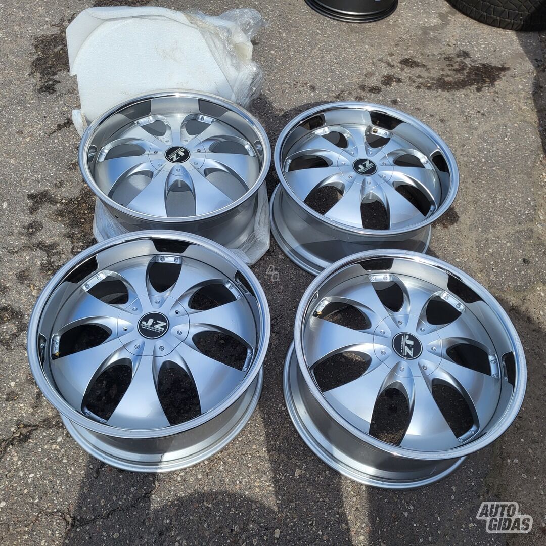 Light alloy R22 rims