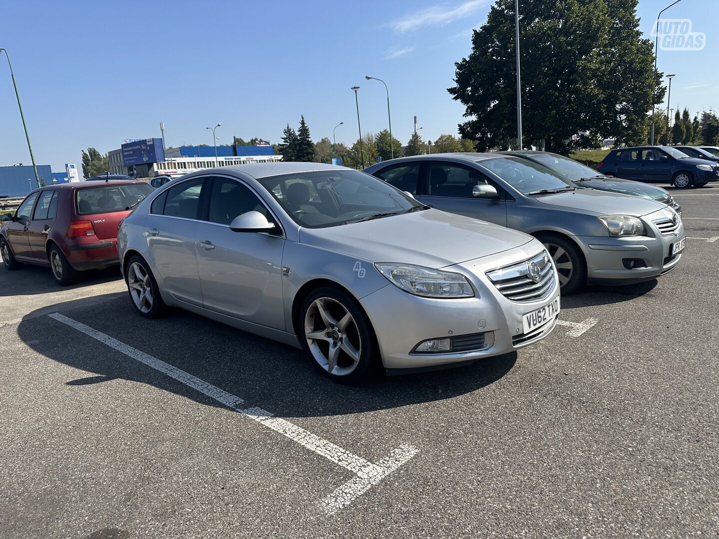 Opel Insignia 2012 y Sedan