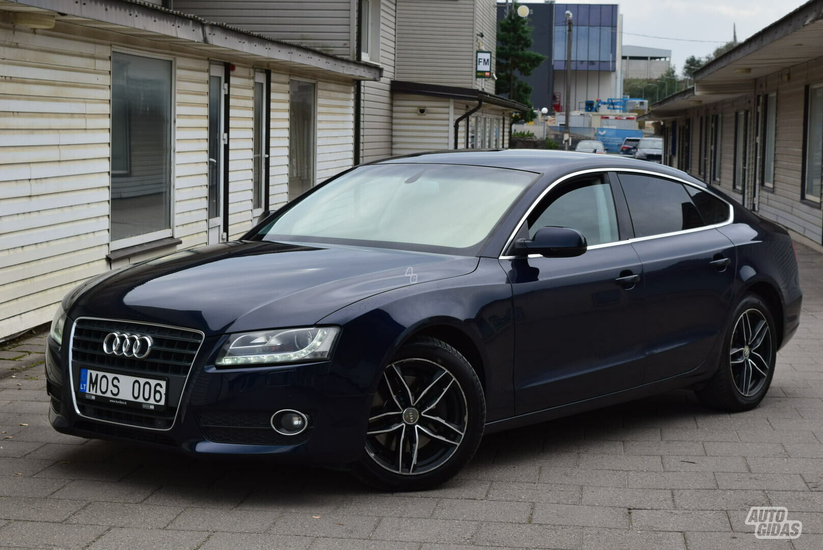 Audi A5 8T3 2010 y