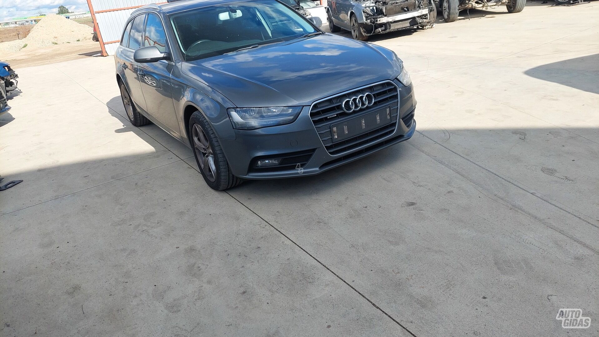 Audi A4 B8 2013 г запчясти