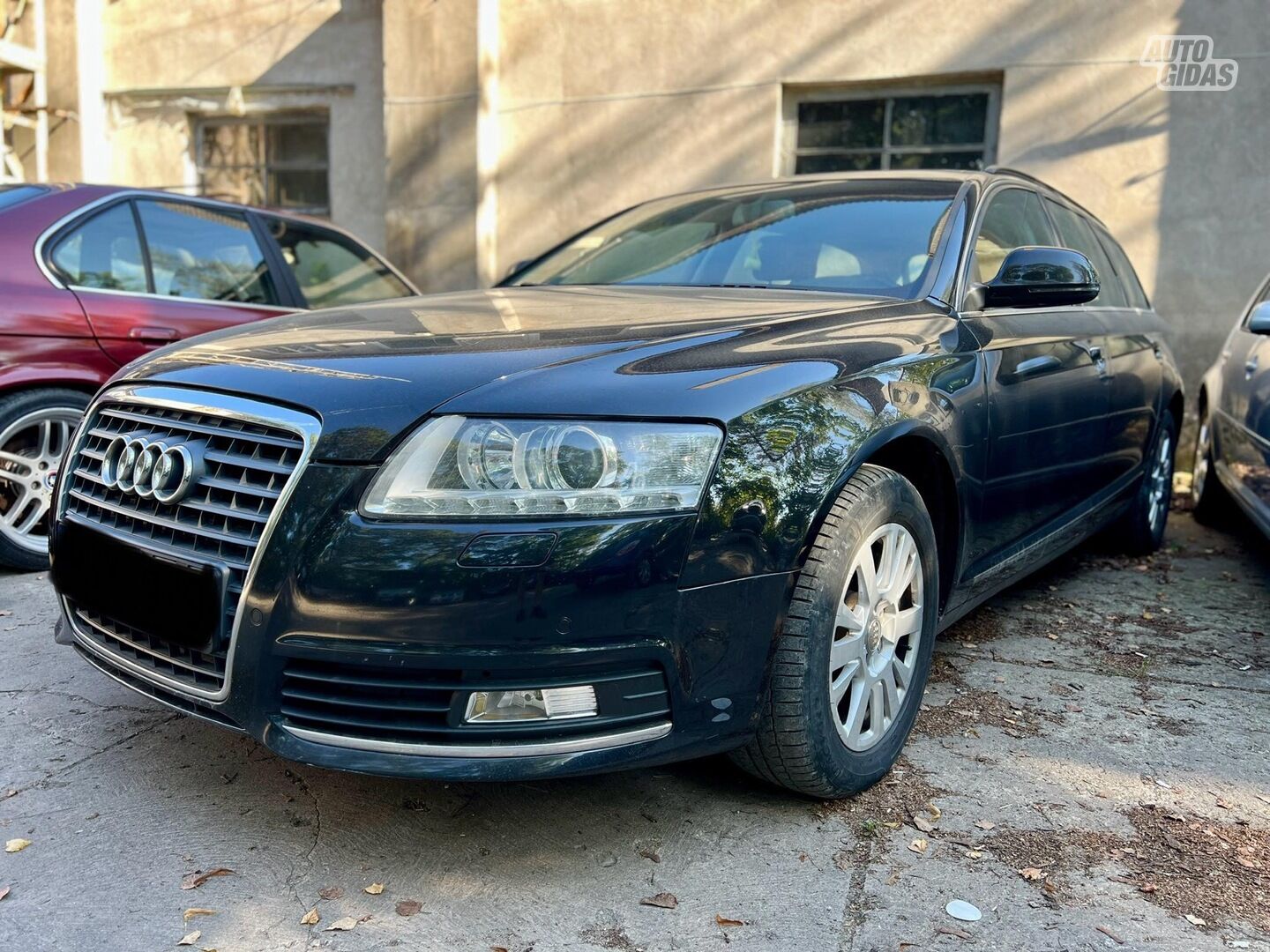 Audi A6 2010 m Universalas