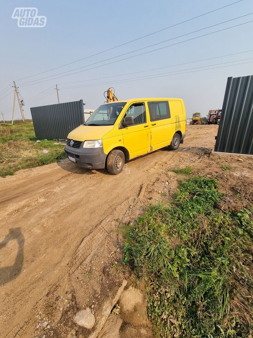 Volkswagen Transporter 2008 y Heavy minibus