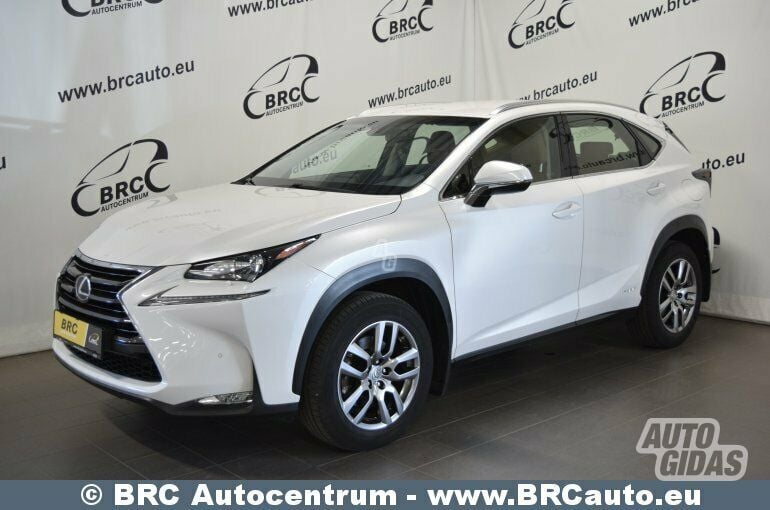 Lexus NX 300 h Business 4WD 2015 г