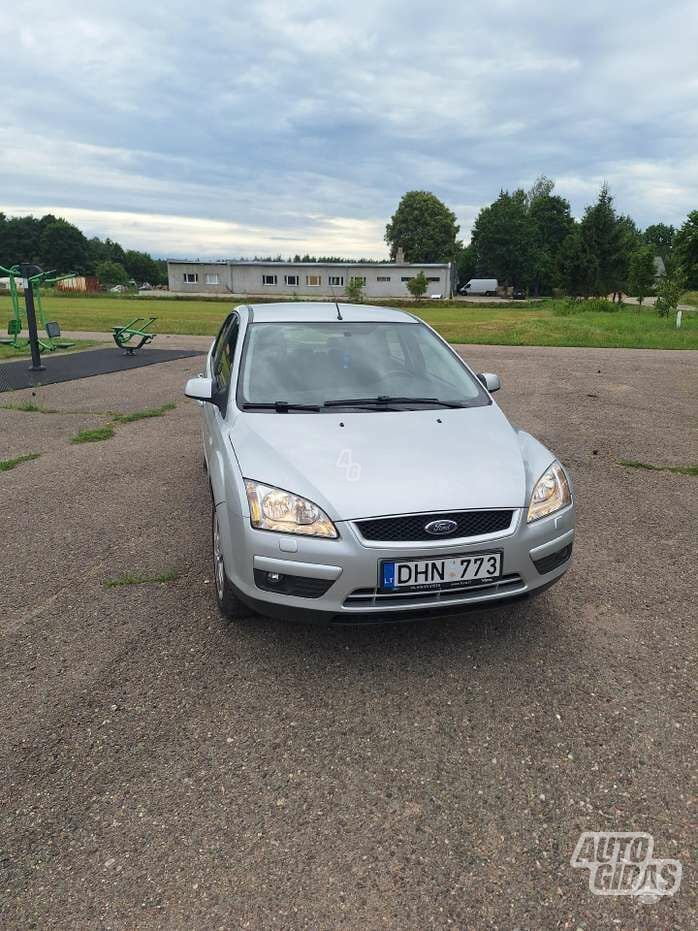 Ford Focus 2008 y Sedan