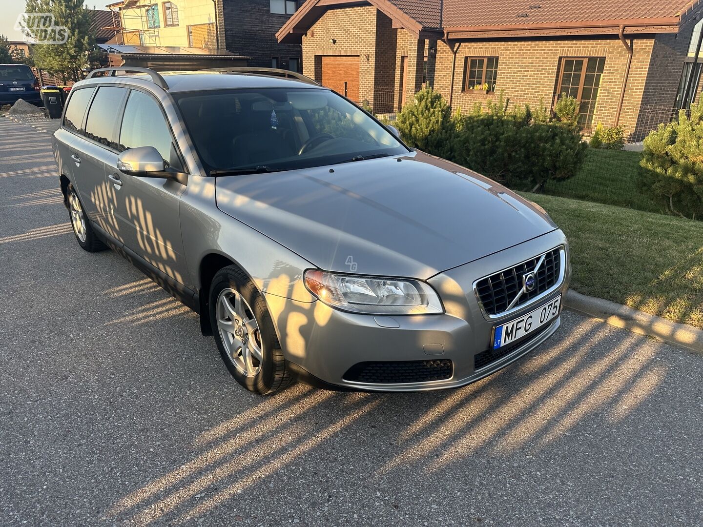 Volvo V70 2008 y Wagon