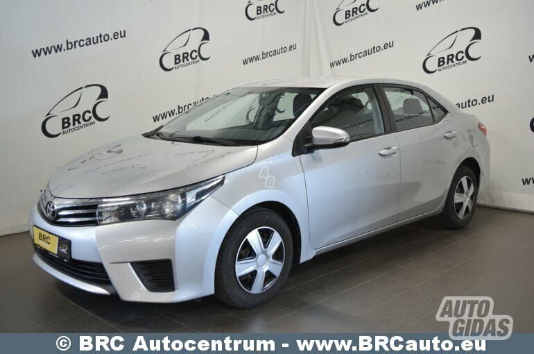 Toyota Corolla M/T 2016 y