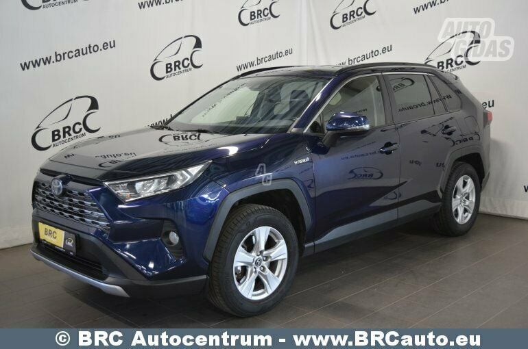 Toyota RAV4 Hybrid A/T 2019 y