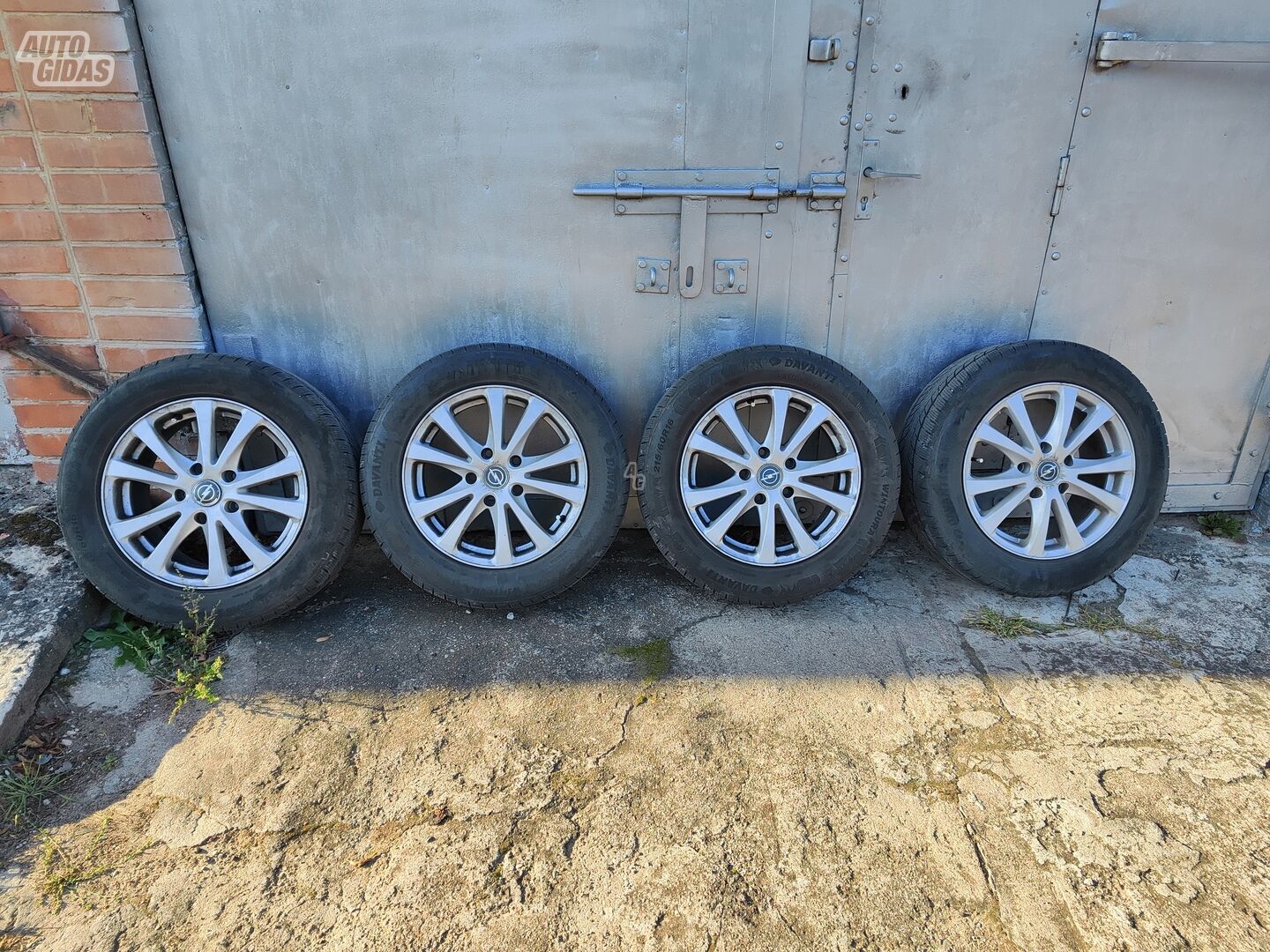 Light alloy R16 rims