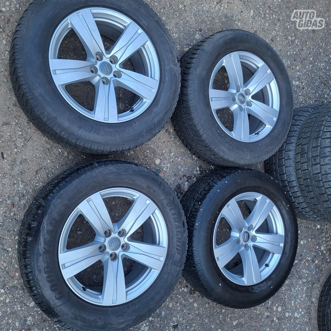 Q7 light alloy R18 rims