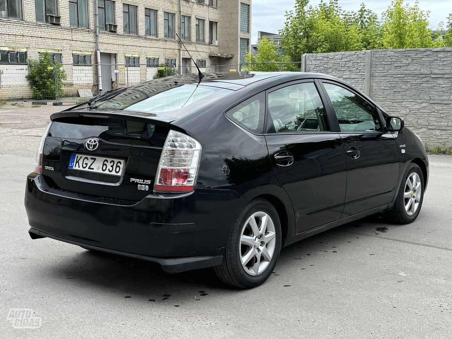 Toyota Prius 2006 г Хэтчбек