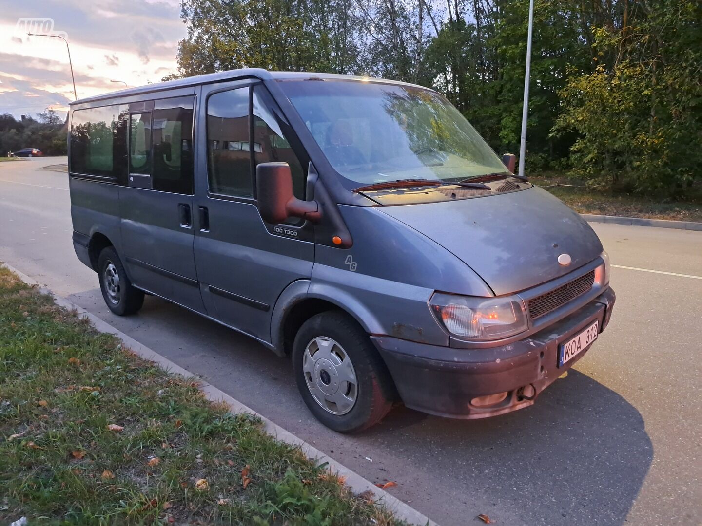 Ford Transit 2004 y Minibus