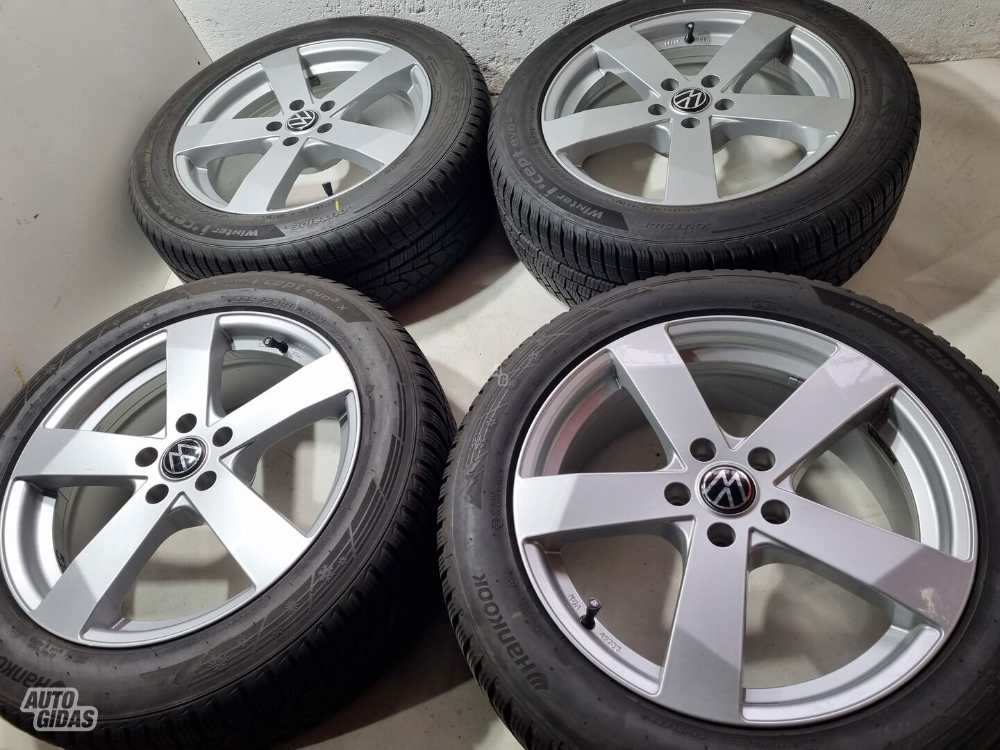 Volkswagen Tiguan R18 Tiguan light alloy R18 rims