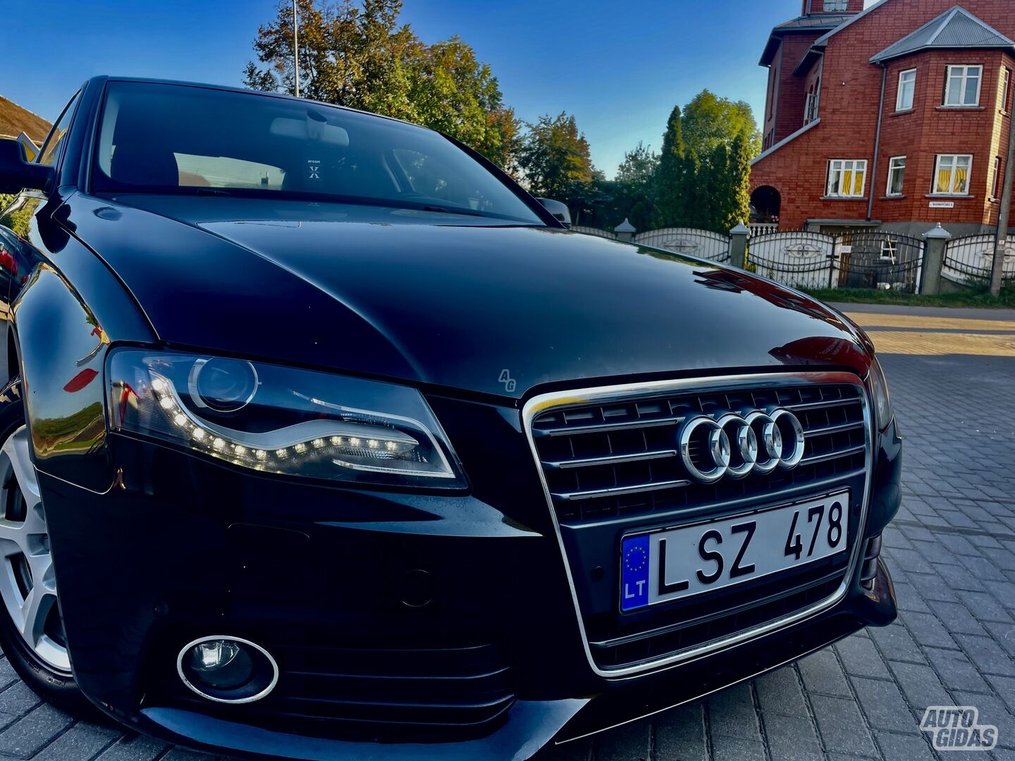 Audi A4 2011 m Sedanas