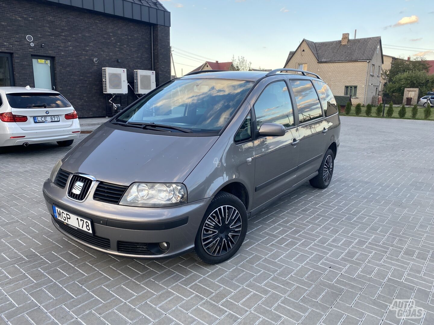 Seat Alhambra 2007 m Vienatūris