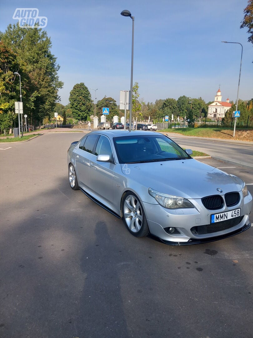 Bmw 530 2004 m Sedanas