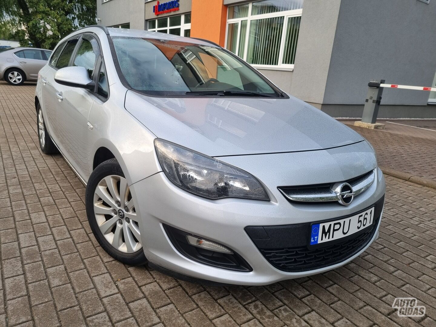 Opel Astra 2013 г Универсал