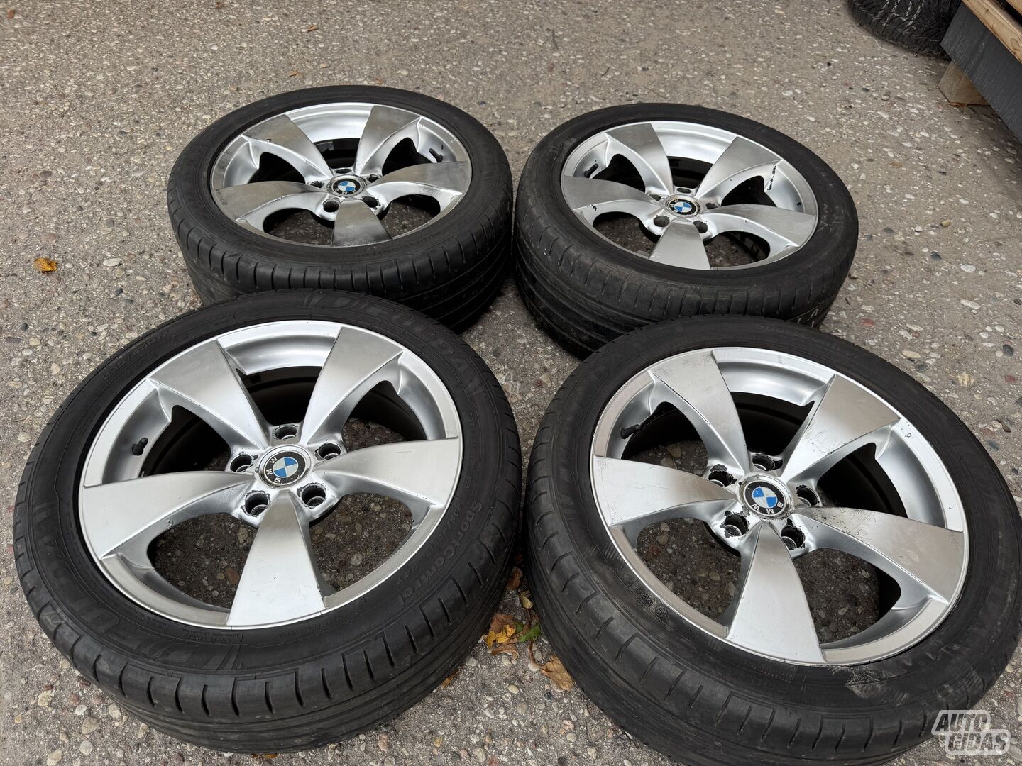 BMW Siunciam, 7.5J ET20 light alloy R17 rims