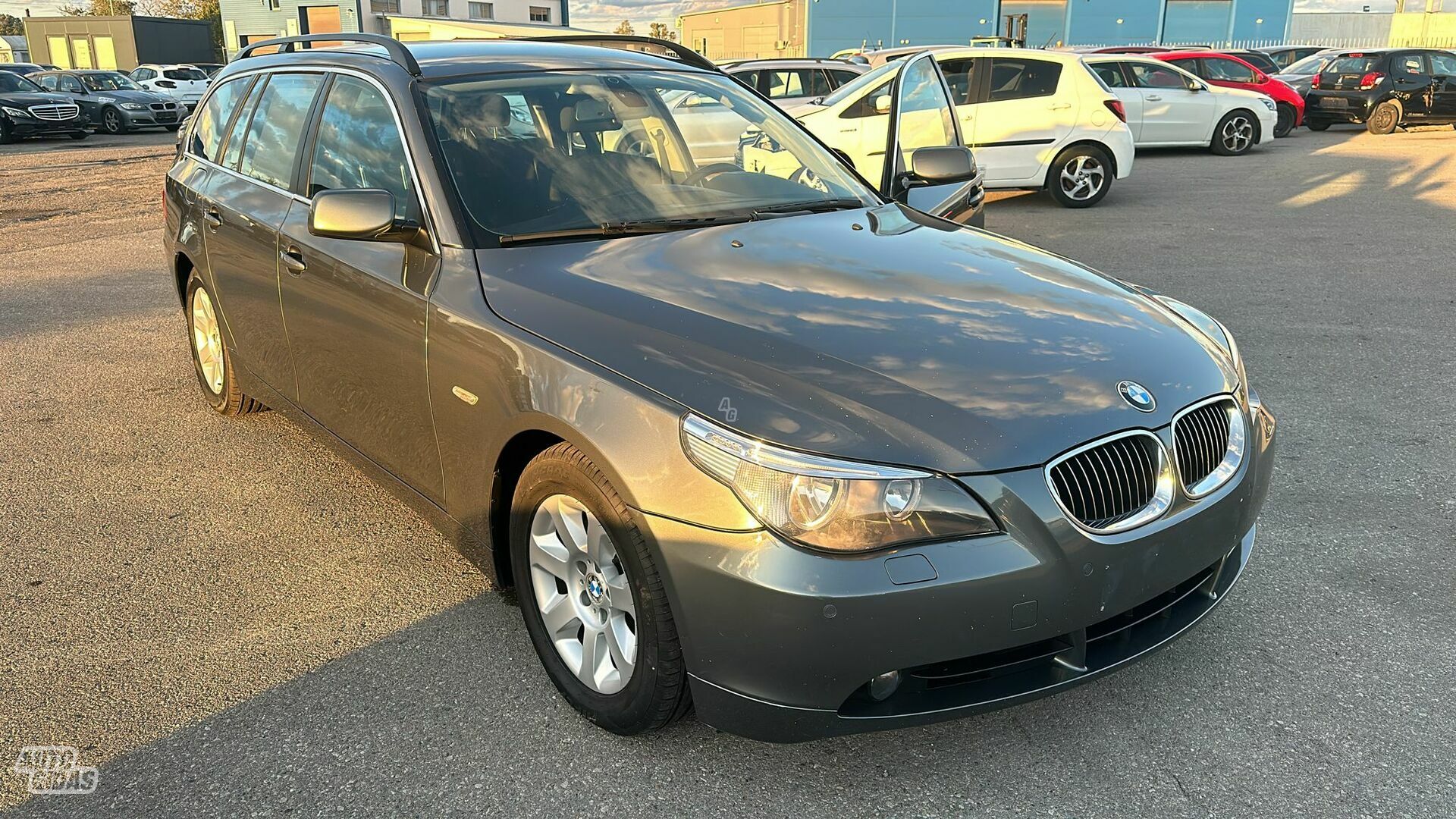 Bmw 525 2005 m Universalas