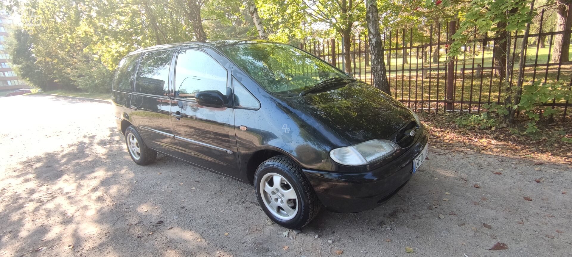 Ford Galaxy I Tdi 2000 m