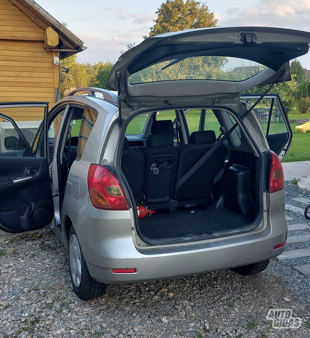 Toyota Corolla Verso 2003 y Van