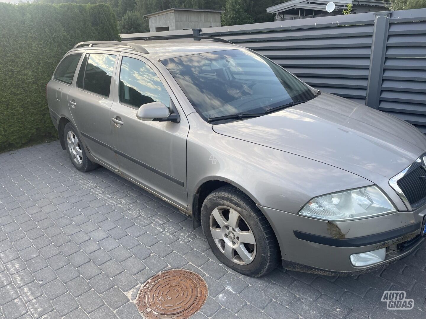 Skoda Octavia II 2007 m dalys