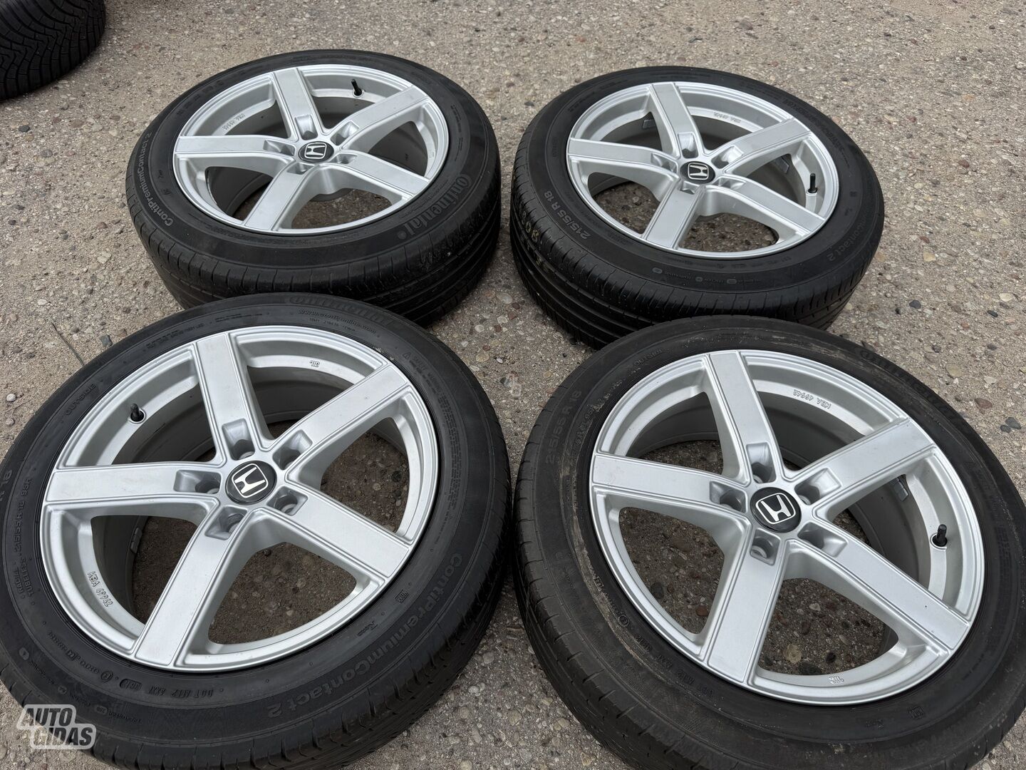 Honda Siunciam, 8J ET35 light alloy R18 rims