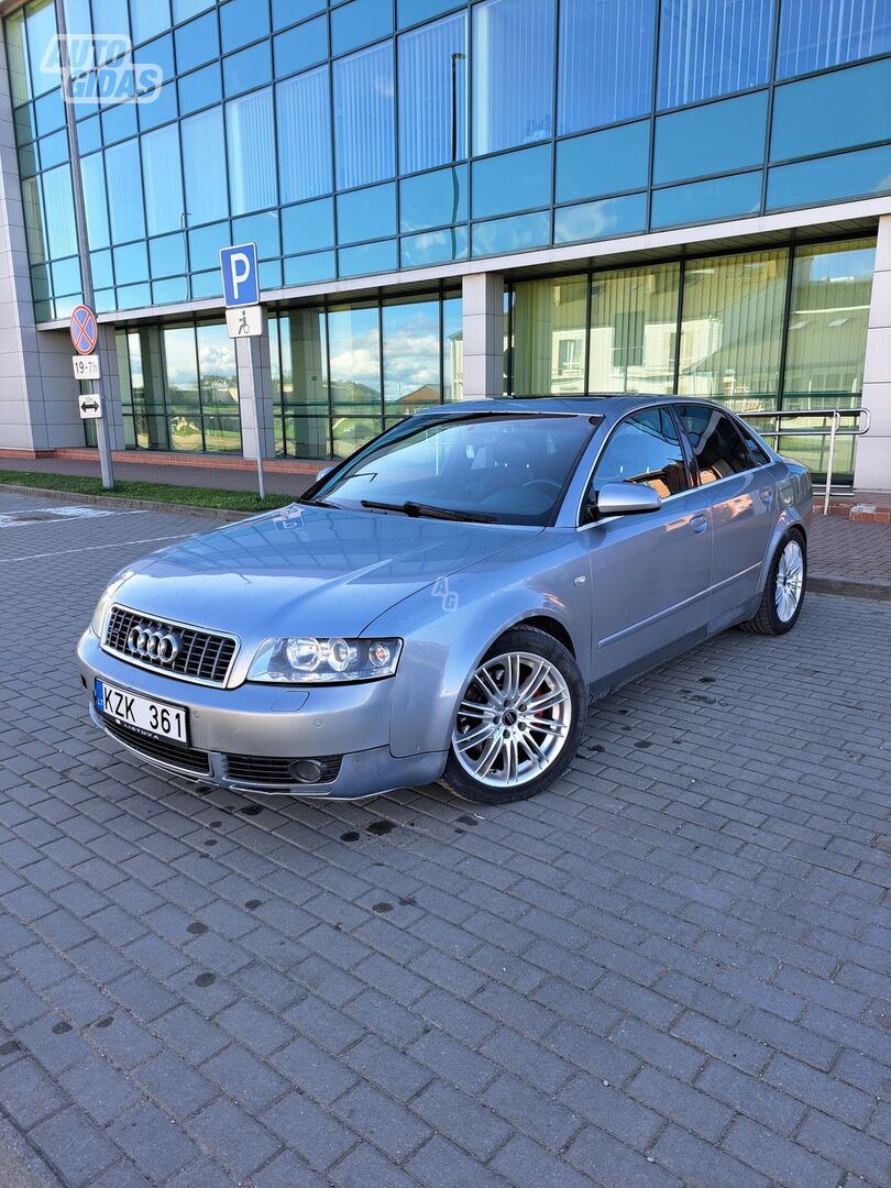 Audi A4 2003 г Седан