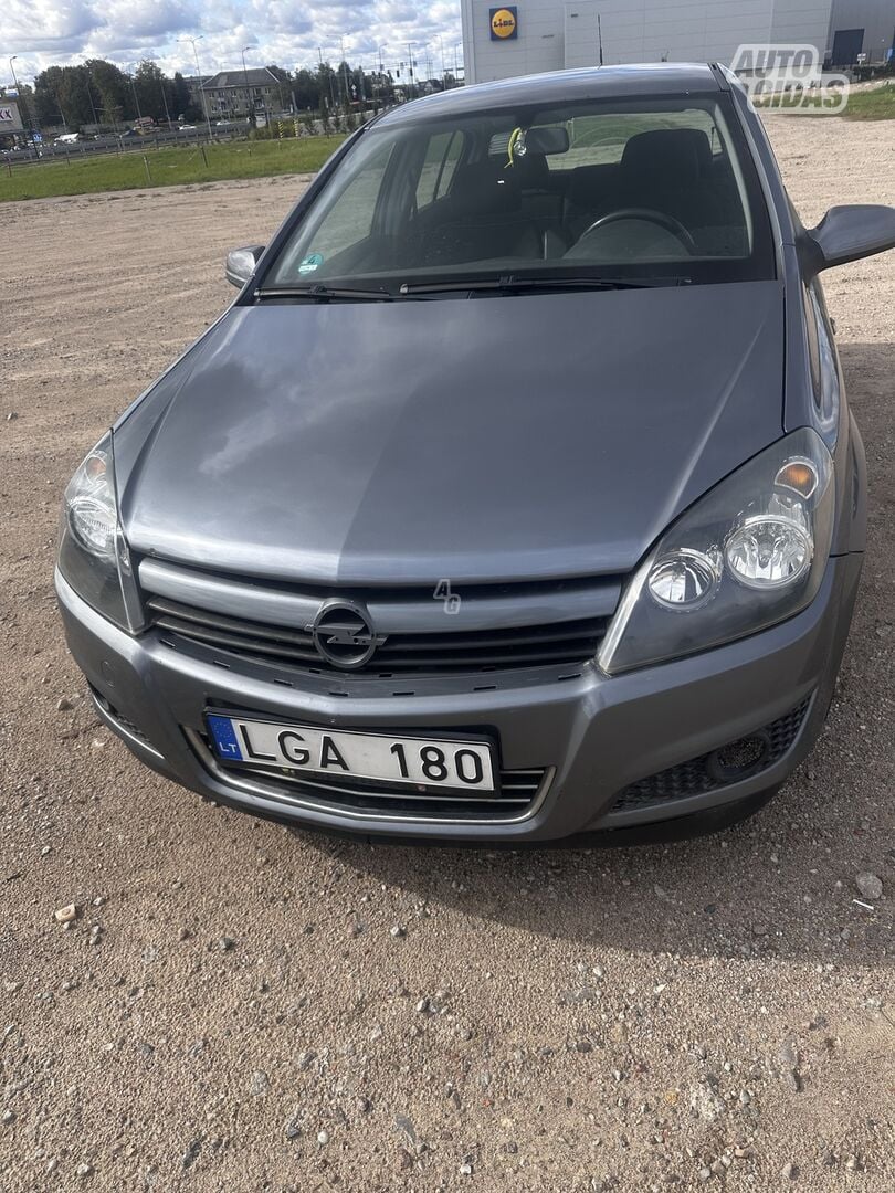 Opel Astra 2004 г Хэтчбек