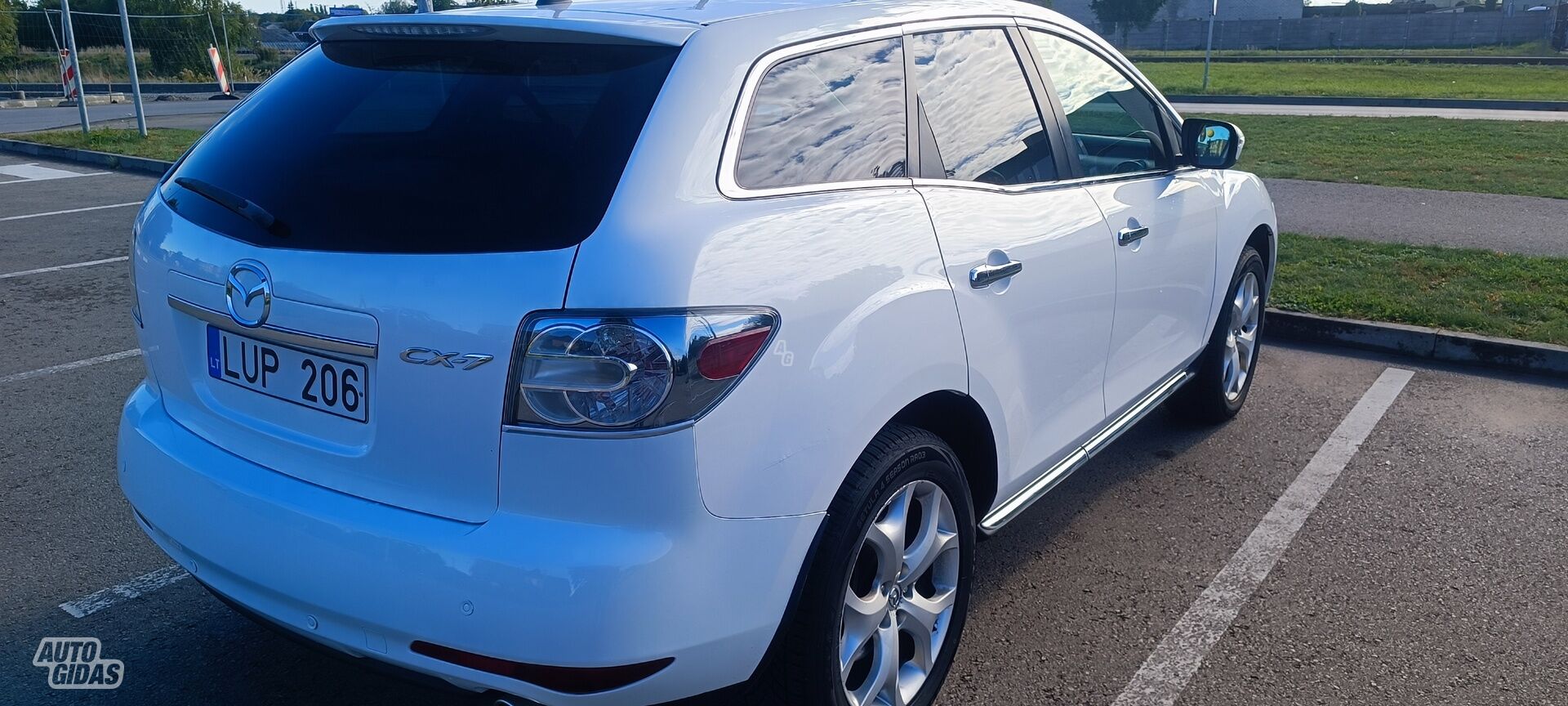 Mazda CX-7 2011 г Внедорожник / Кроссовер