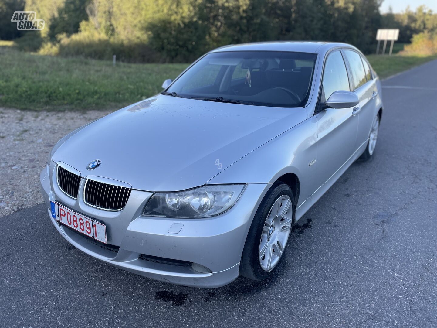 Bmw 320 2005 m Sedanas