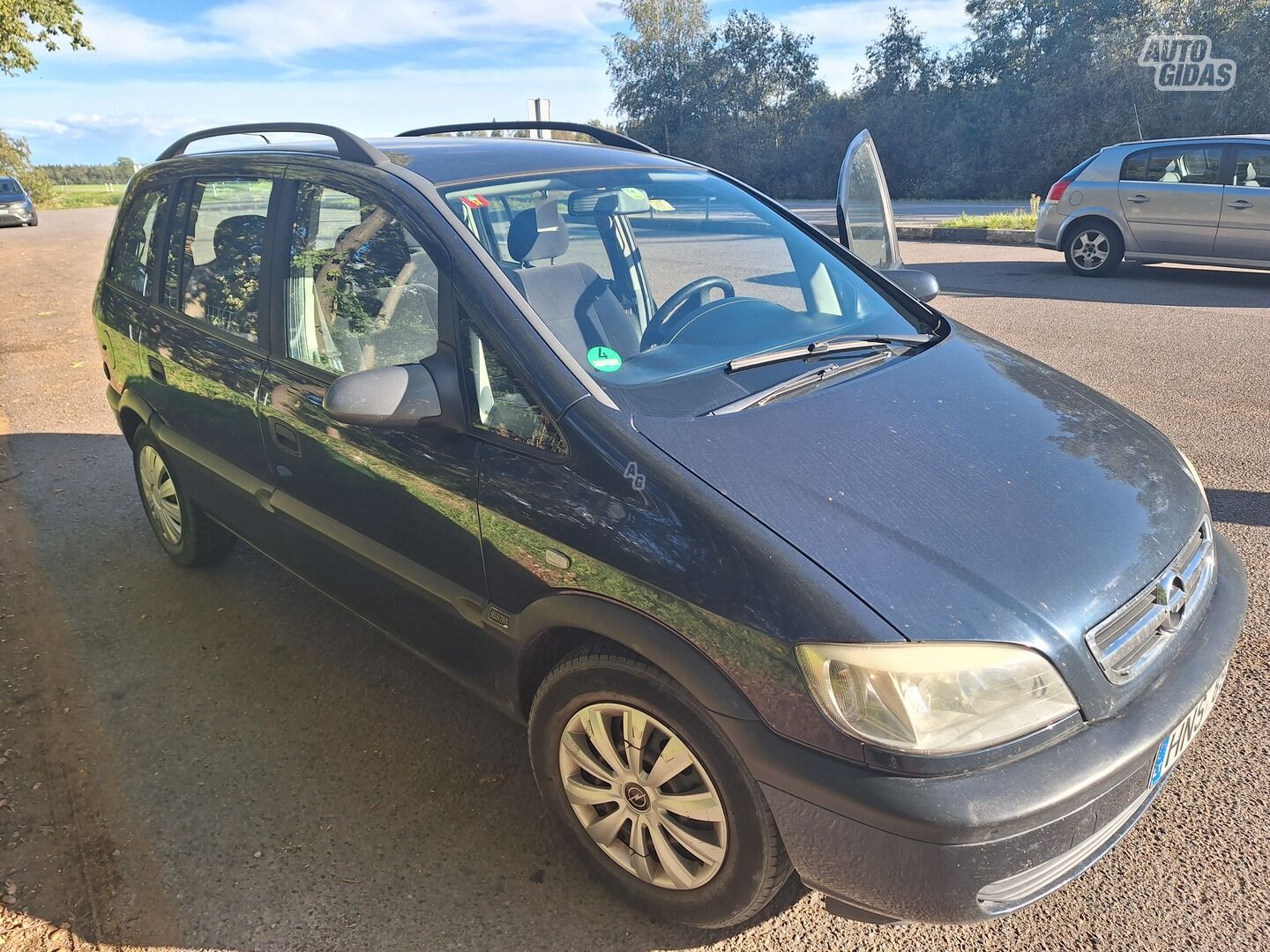 Opel Zafira A 2003 y