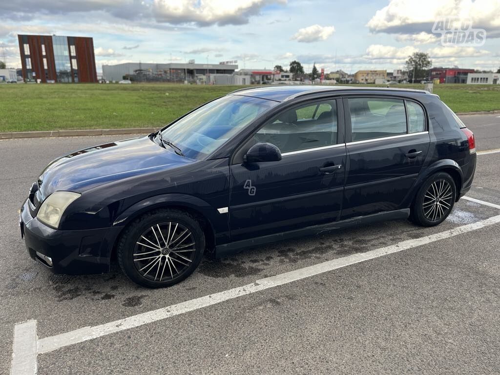 Opel Signum 2003 y Hatchback