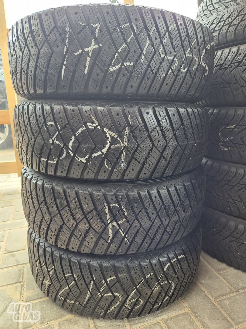 Goodyear R17 winter tyres passanger car