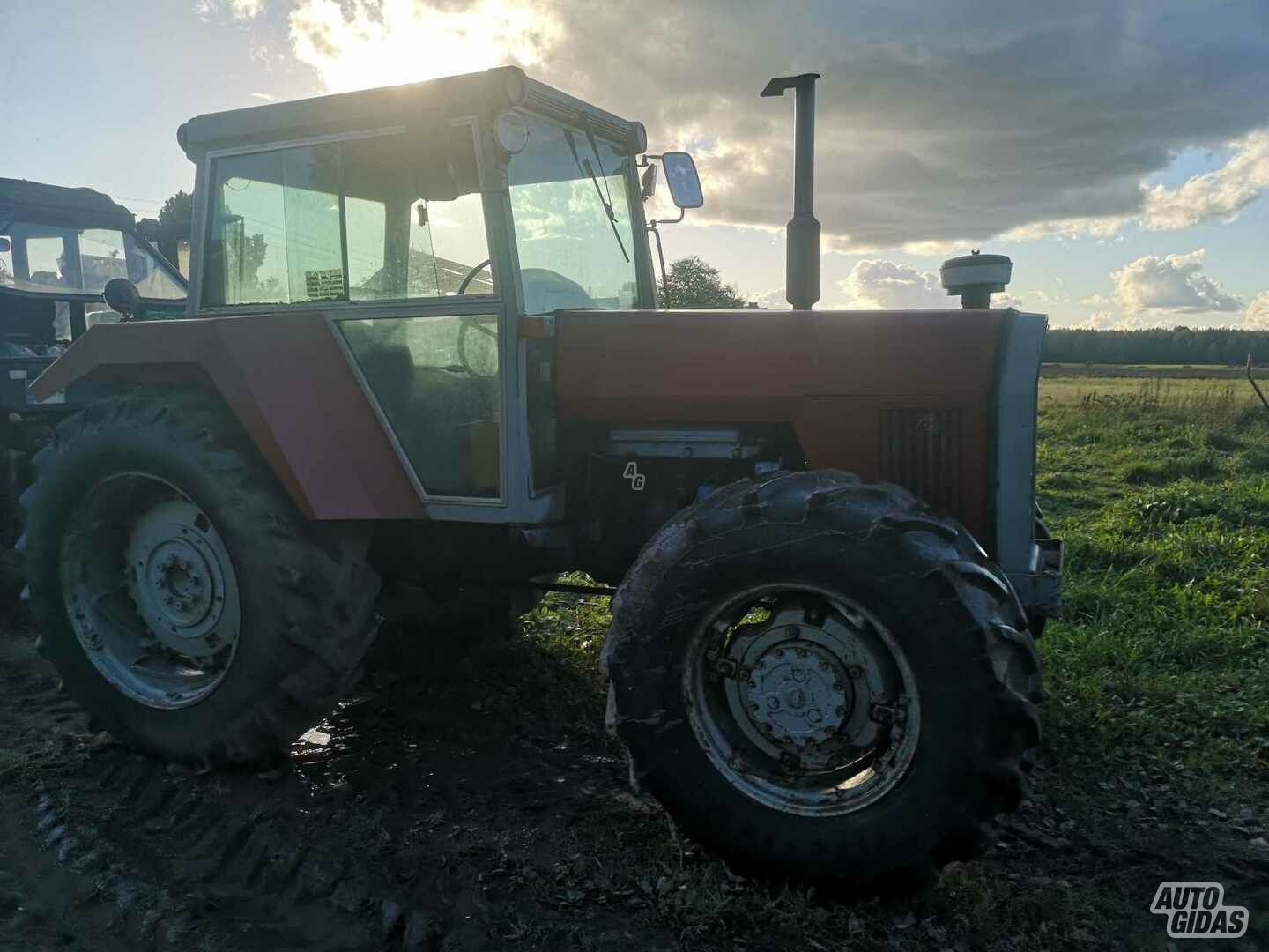 Ferguson Masey 1990 y Tractor