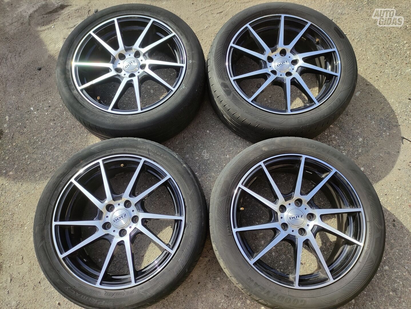 Dotz Ford-Volvo/Peugeot S-Max light alloy R17 rims