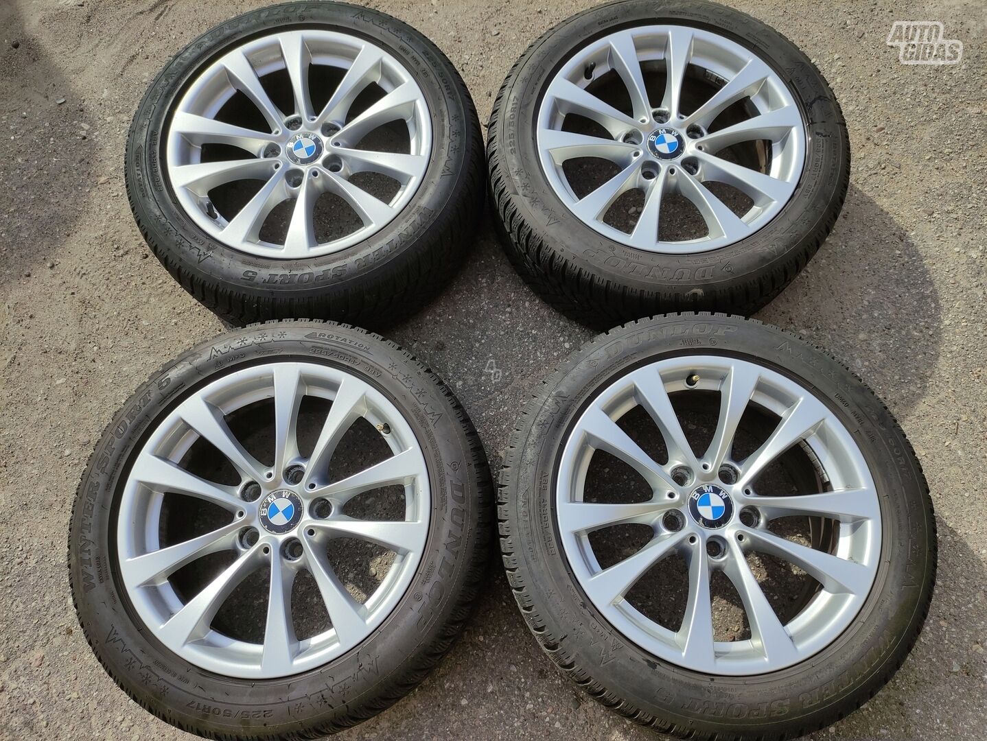 BMW DUNLOP 6-7MM 320 литые R17 диски